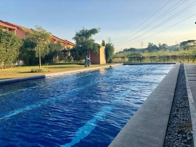 Travelers Hub 1 Camella Tarlac Exterior foto